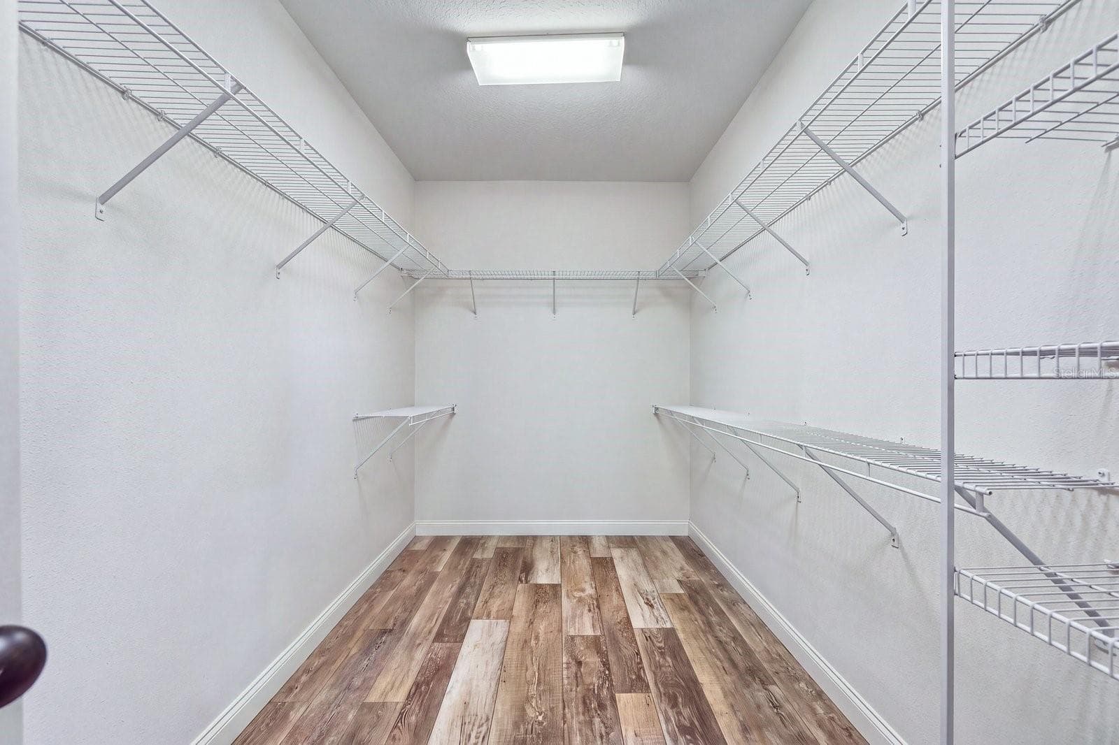 Master closet - 12x6 - 11327 BRIGHTON KNOLL LOOP, RIVERVIEW