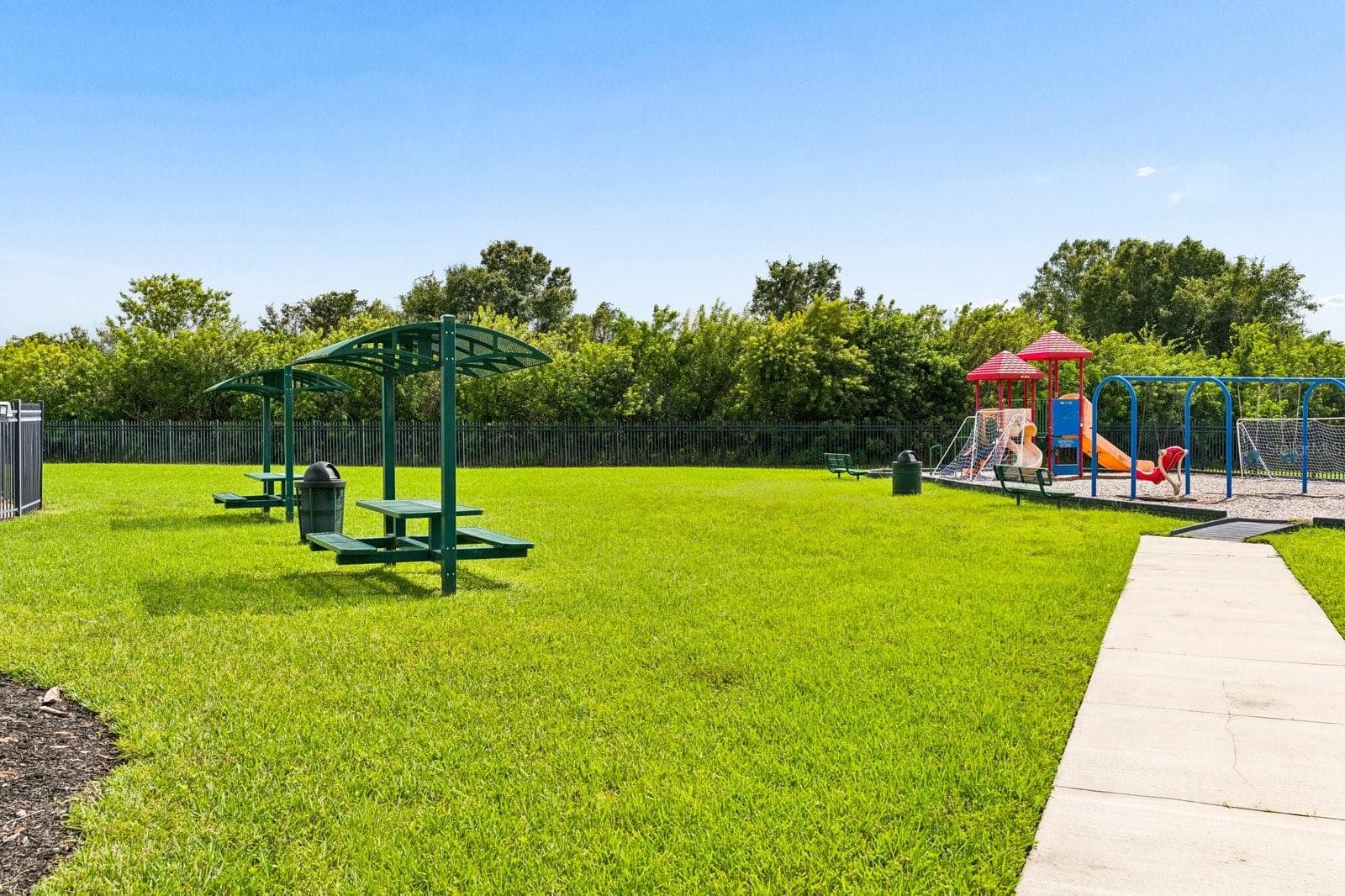 Community park - 11327 BRIGHTON KNOLL LOOP, RIVERVIEW