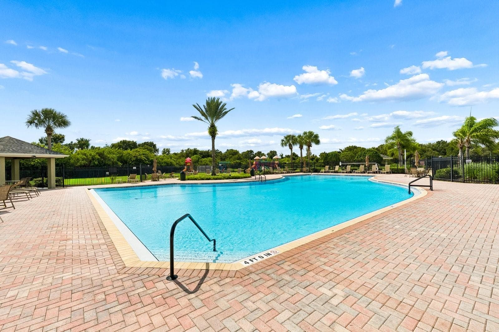 Community pool - 11327 BRIGHTON KNOLL LOOP, RIVERVIEW