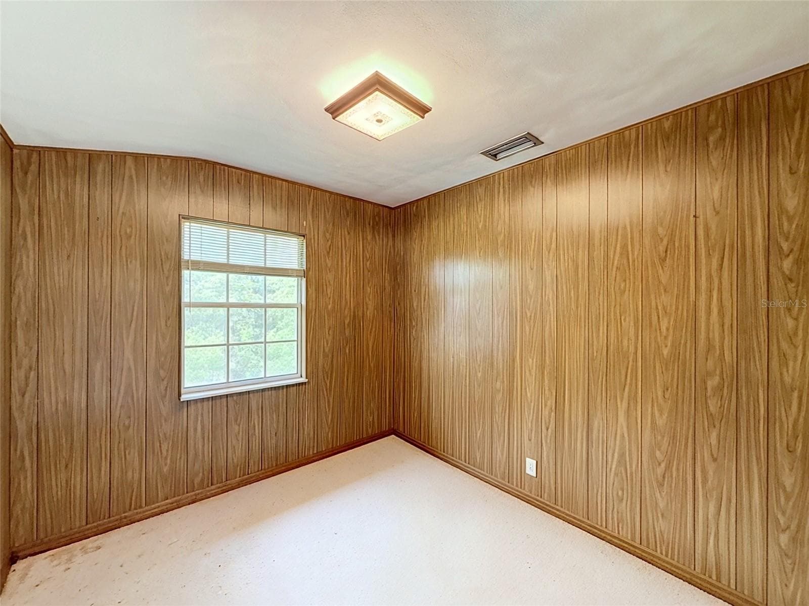 Bonus Room of Laundry Room - 8038 SPRING DR, YALAHA