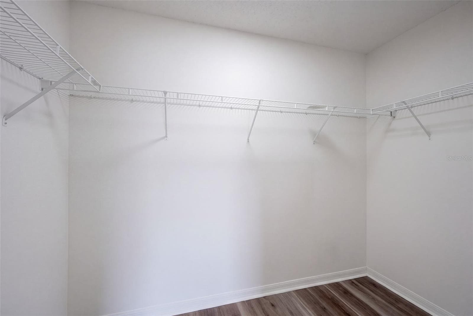Master Closet - 127 ABERDEEN ST, DAVENPORT