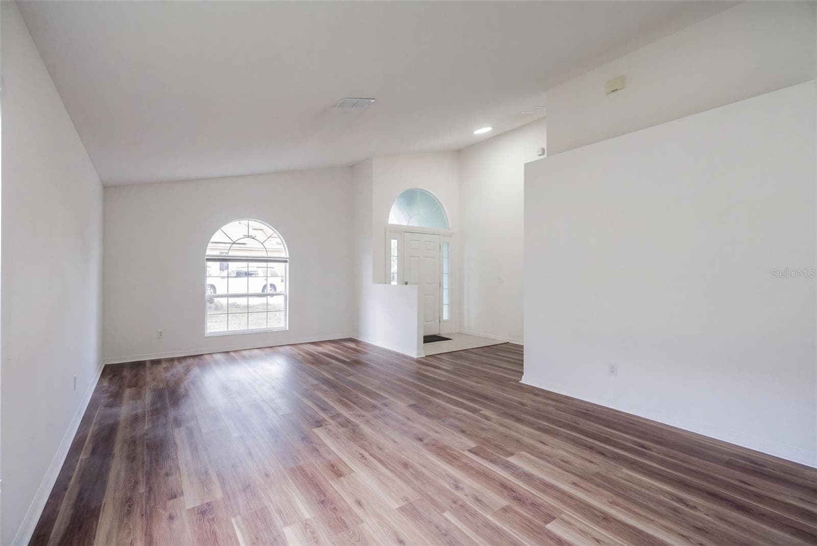 Single Family Residence at 127 ABERDEEN ST, DAVENPORT, photo 22 of 28