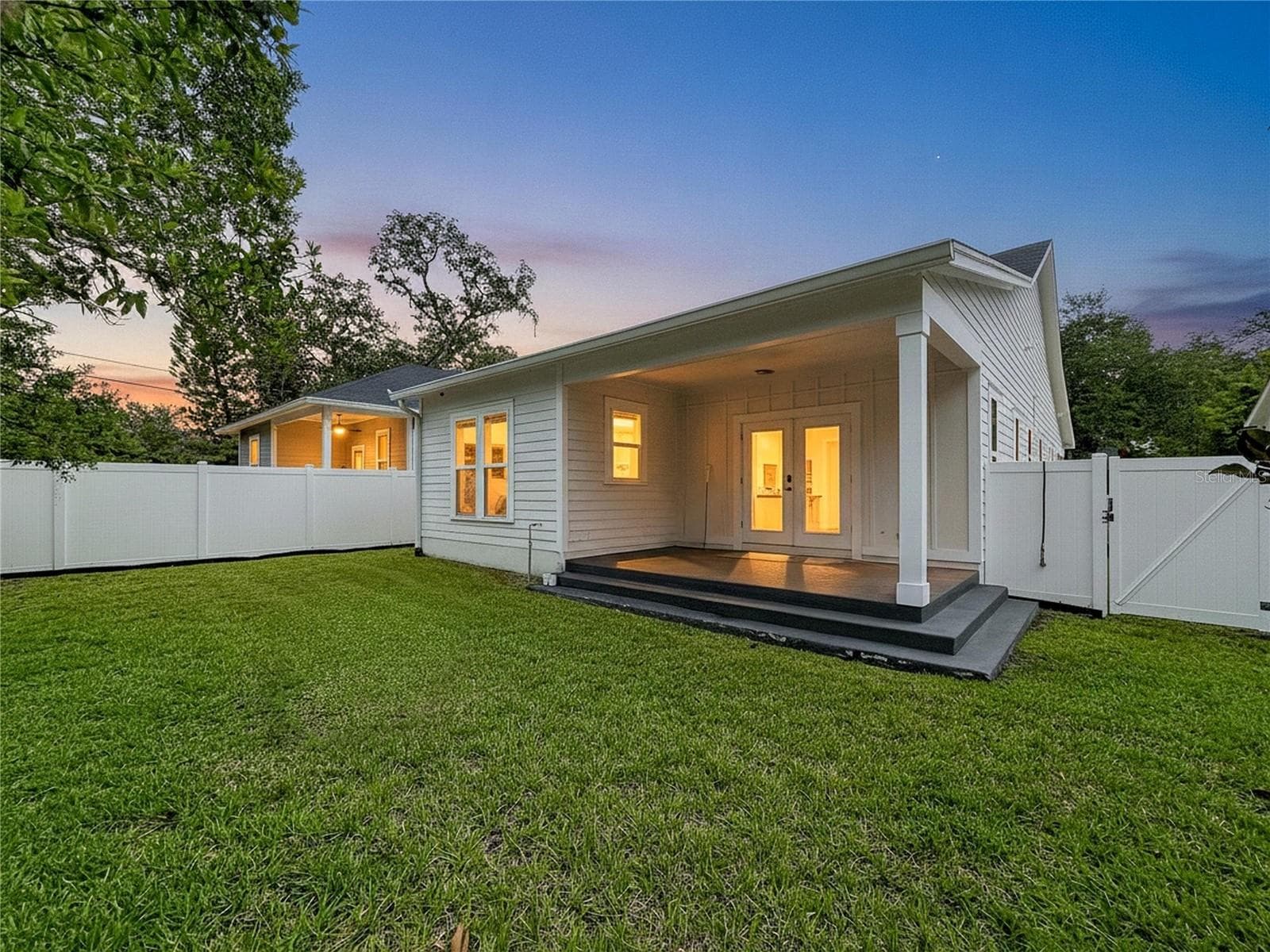 virtually altered - 3016 N MASSACHUSETTS AVE, TAMPA