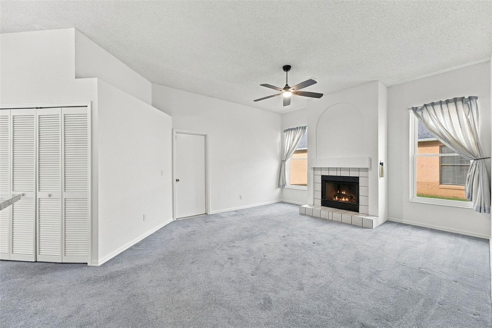 Single Family Residence at 5531 DELANO LN, ORLANDO, photo 9 of 48