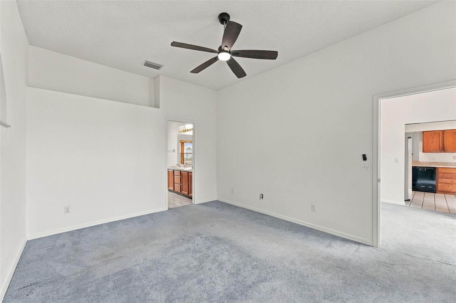 Single Family Residence at 5531 DELANO LN, ORLANDO, photo 15 of 48