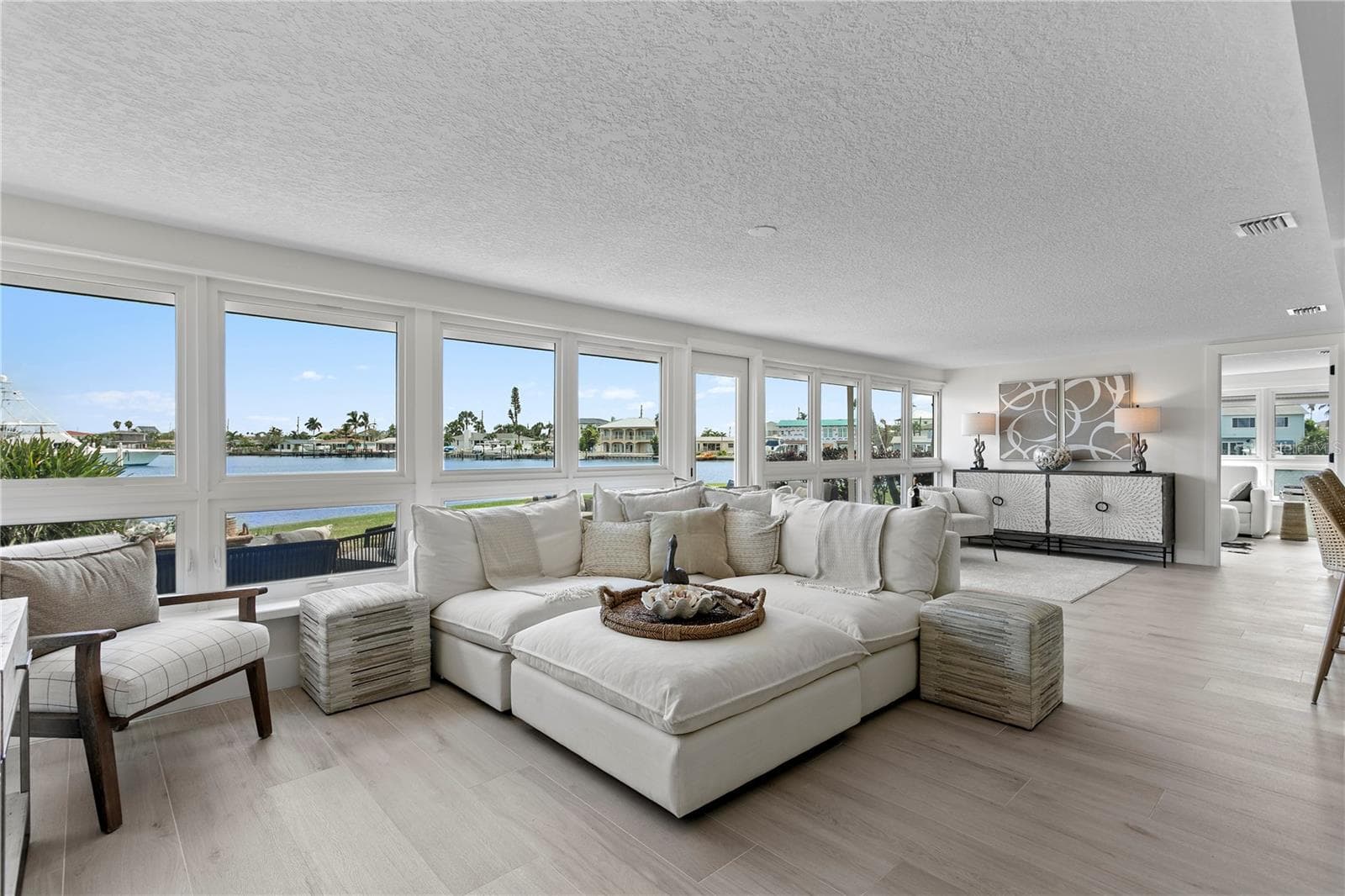 Single Family Residence at 11625 6TH ST E, TREASURE ISLAND, photo 14 of 43
