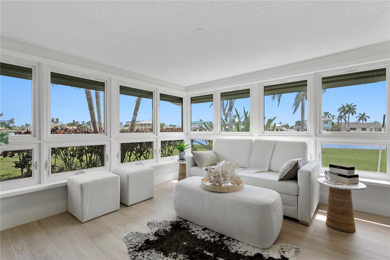 Single Family Residence at 11625 6TH ST E, TREASURE ISLAND, photo 16 of 43