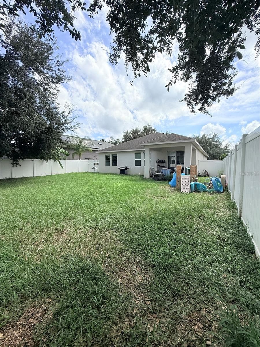 Single Family Residence at 732 BRIDGEFORD CROSSING BLVD, DAVENPORT, photo 15 of 18