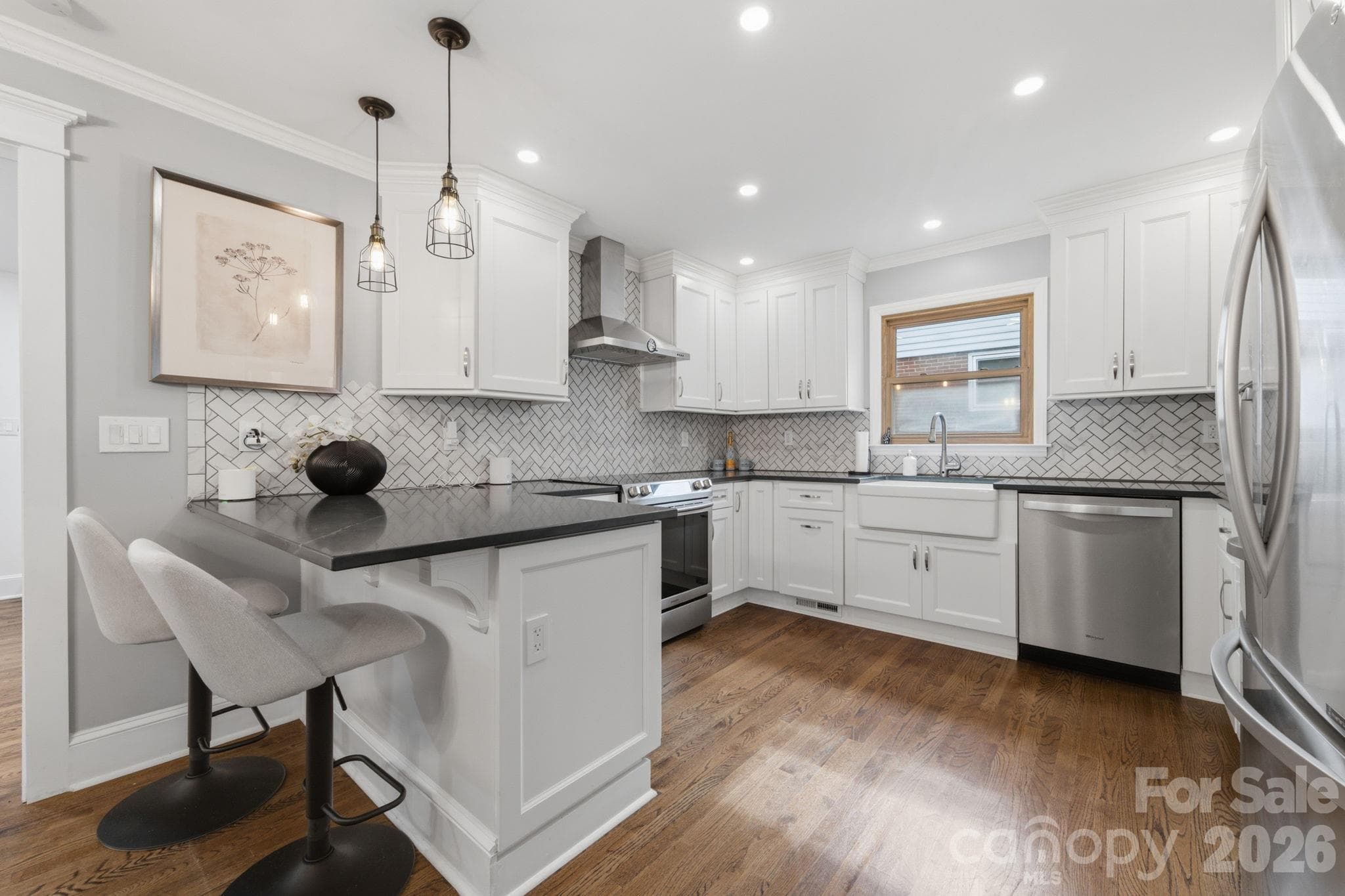 Single Family Residence at 6520 Candlewood Drive, Charlotte, photo 11 of 38