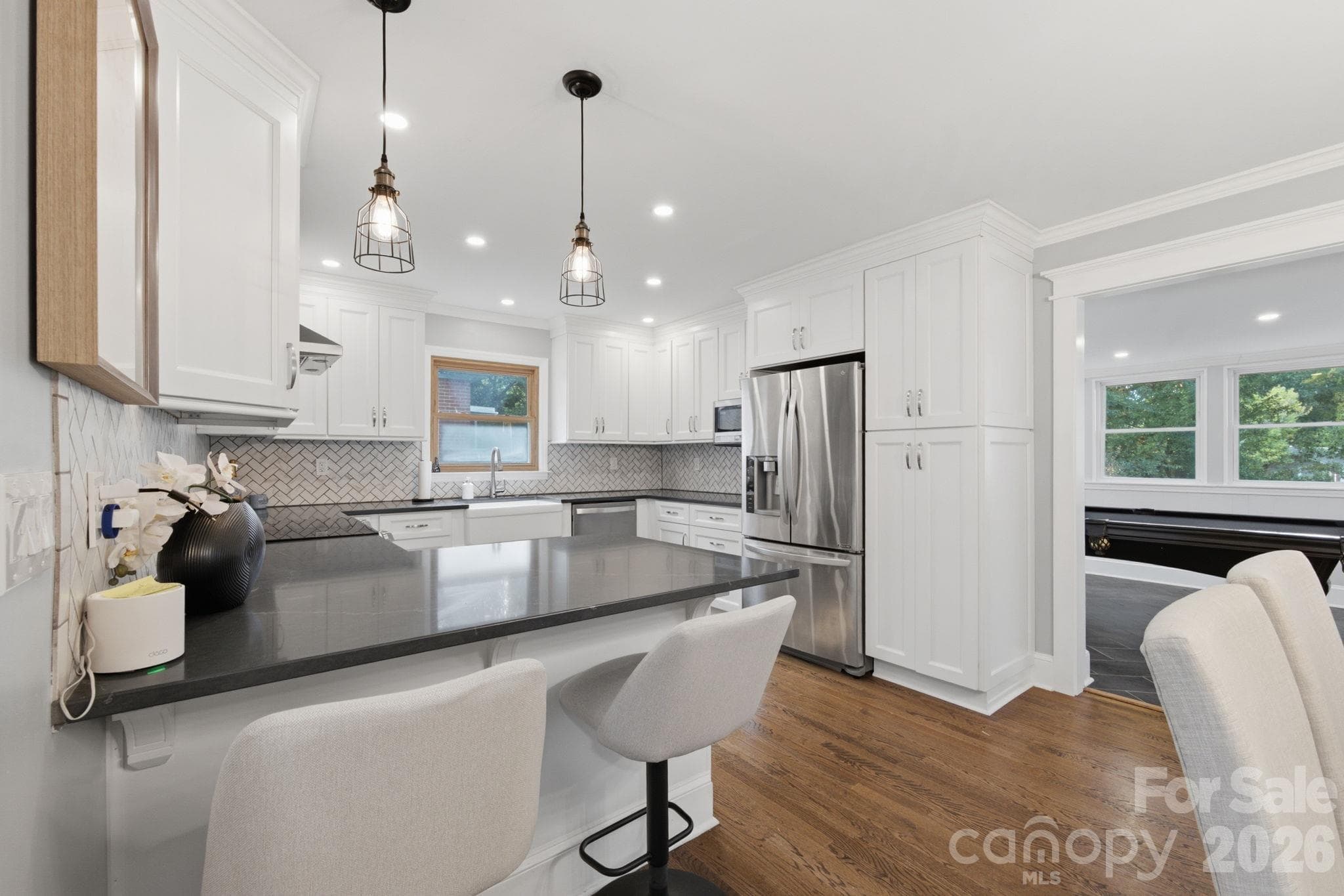 Single Family Residence at 6520 Candlewood Drive, Charlotte, photo 13 of 38