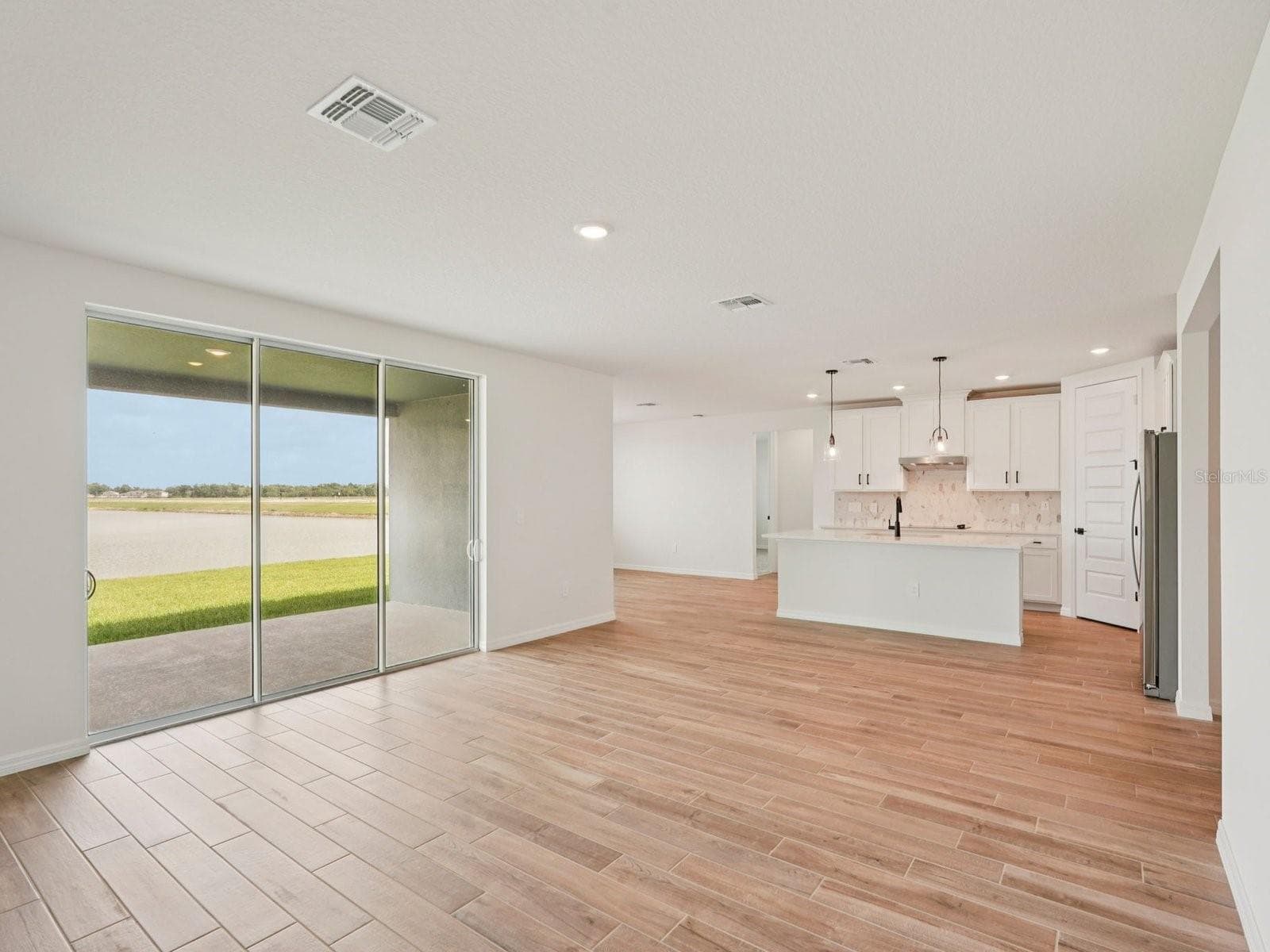 Single Family Residence at 11429 STARLING SONG PL, PARRISH, photo 3 of 13