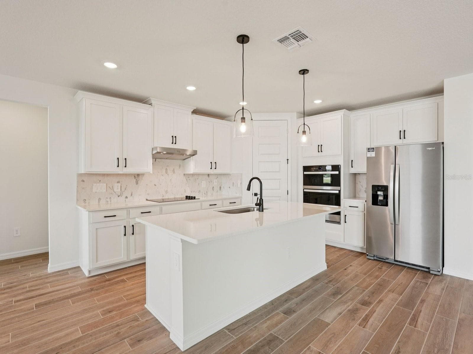 Single Family Residence at 11429 STARLING SONG PL, PARRISH, photo 6 of 13