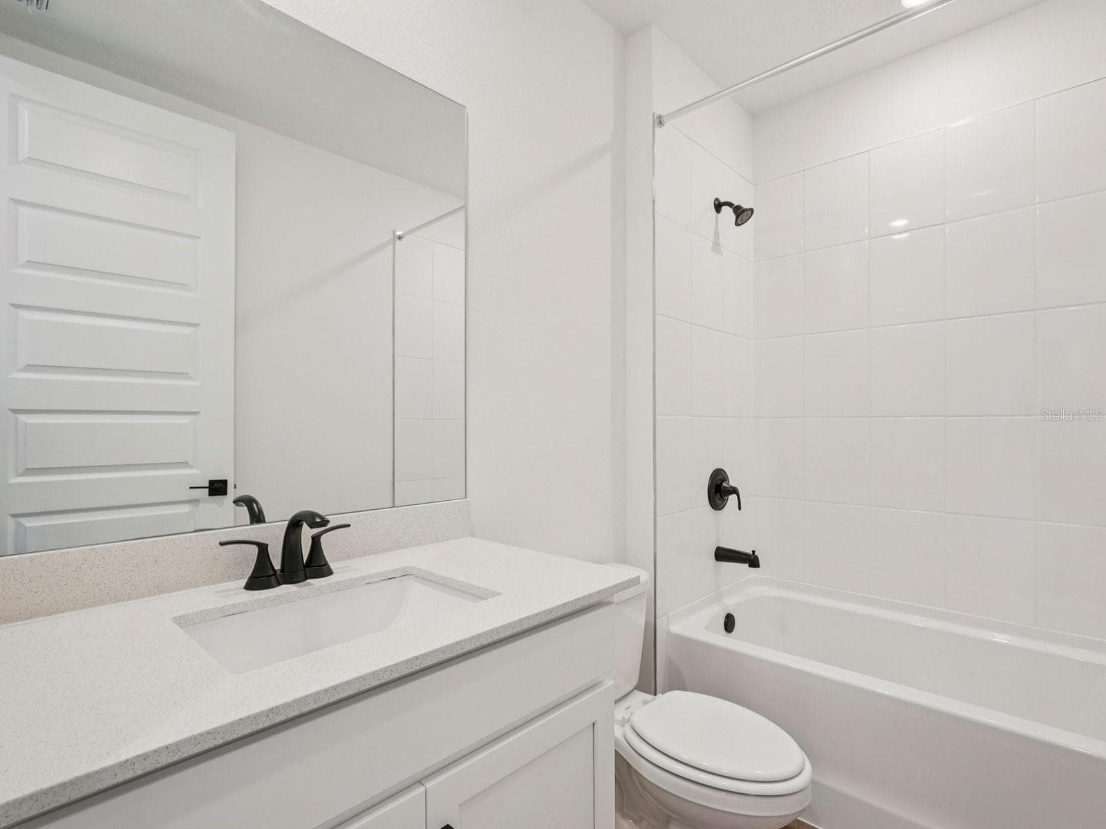 Single Family Residence at 11429 STARLING SONG PL, PARRISH, photo 8 of 13