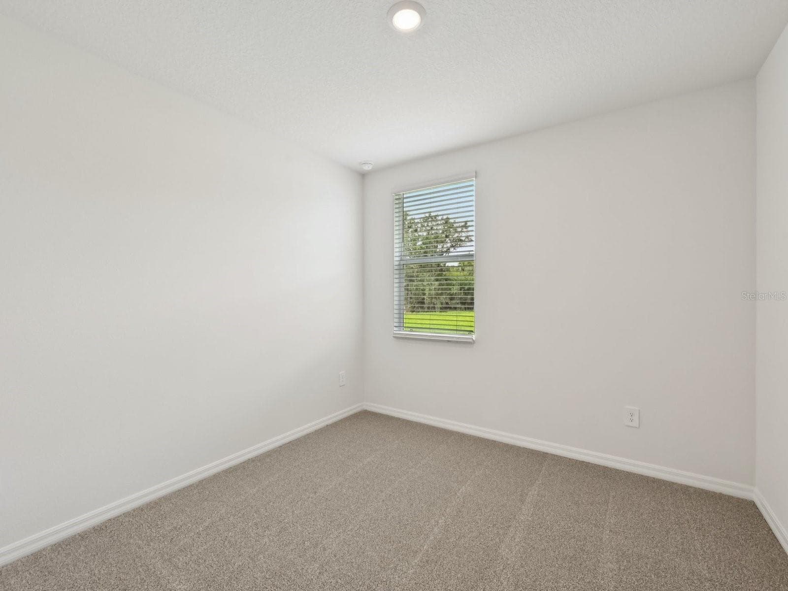 Single Family Residence at 1688 COOLRIDGE PL, ZEPHYRHILLS, photo 26 of 32