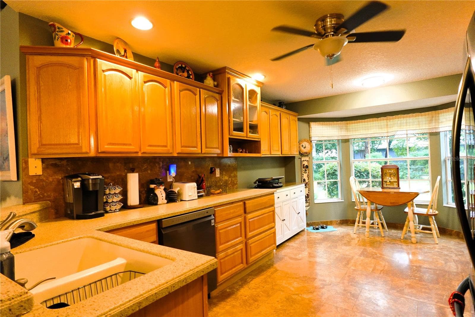 KITCHEN - 8879 N SANDREE DR, CITRUS SPRINGS