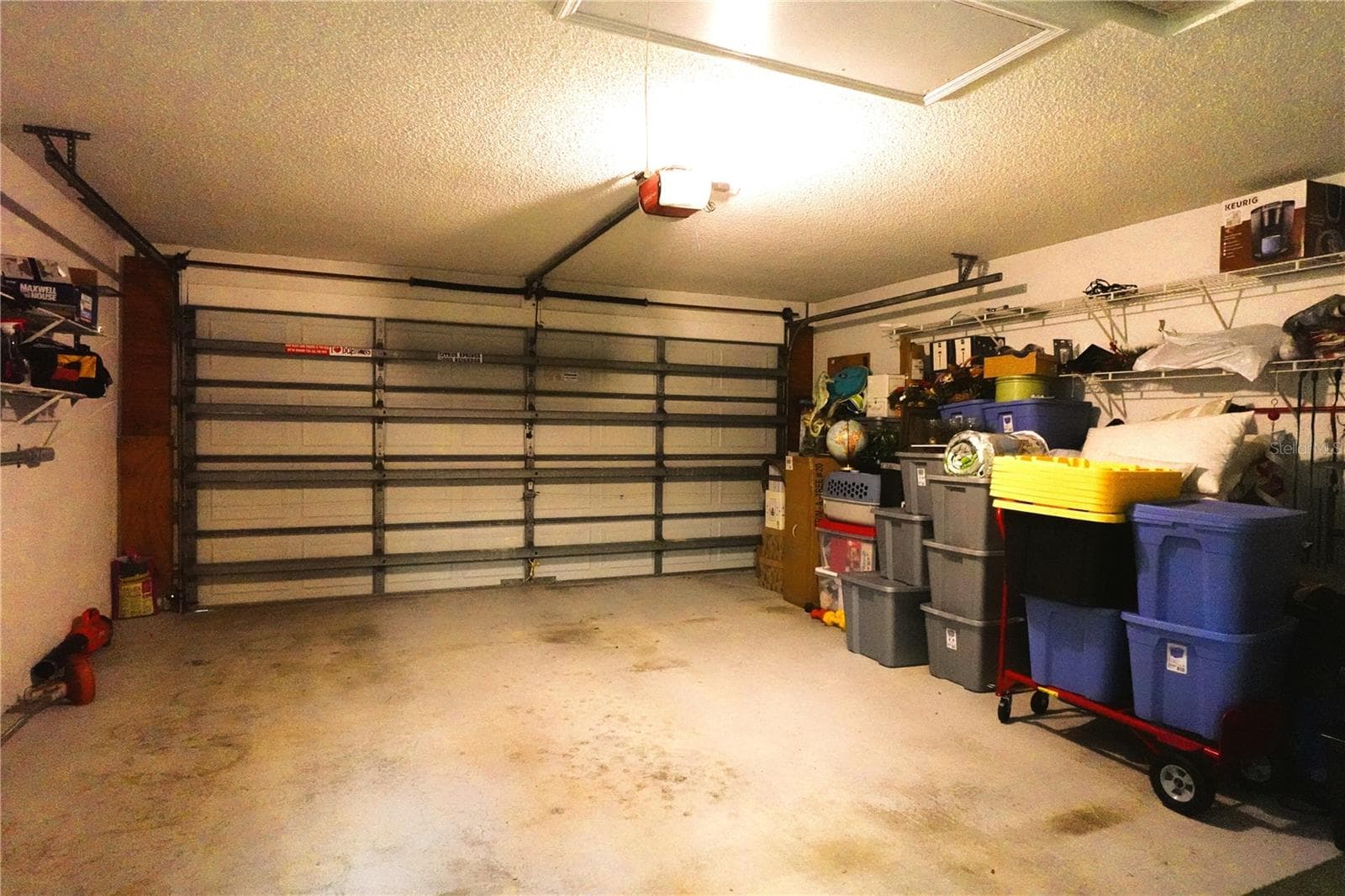 2 CAR GARAGE - 8879 N SANDREE DR, CITRUS SPRINGS