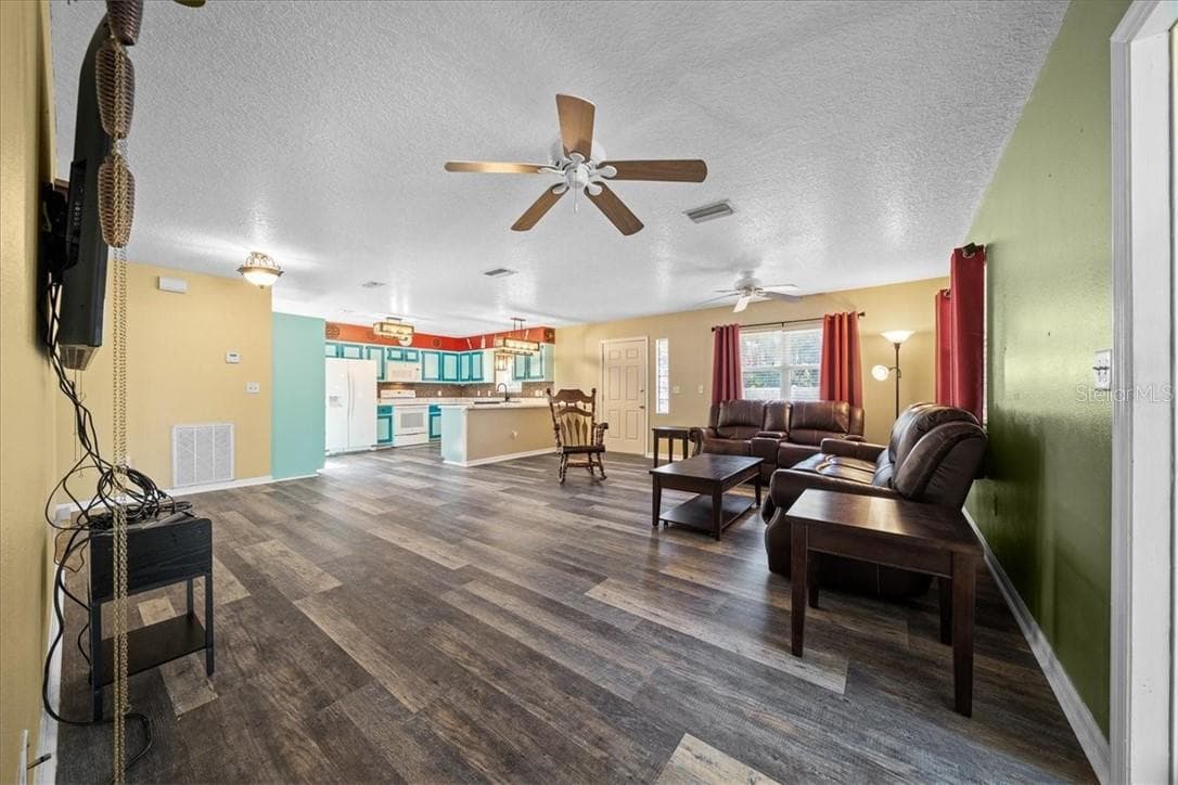 Single Family Residence at 12575 W Foss Groves PATH, INGLIS FL 34449, photo 6 of 39