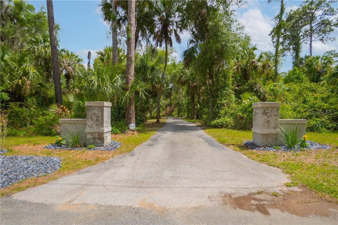 Single Family Residence at 9782 W Woodhaven LN, CRYSTALRIVER FL 34428, Crystal River, photo 50 of 63