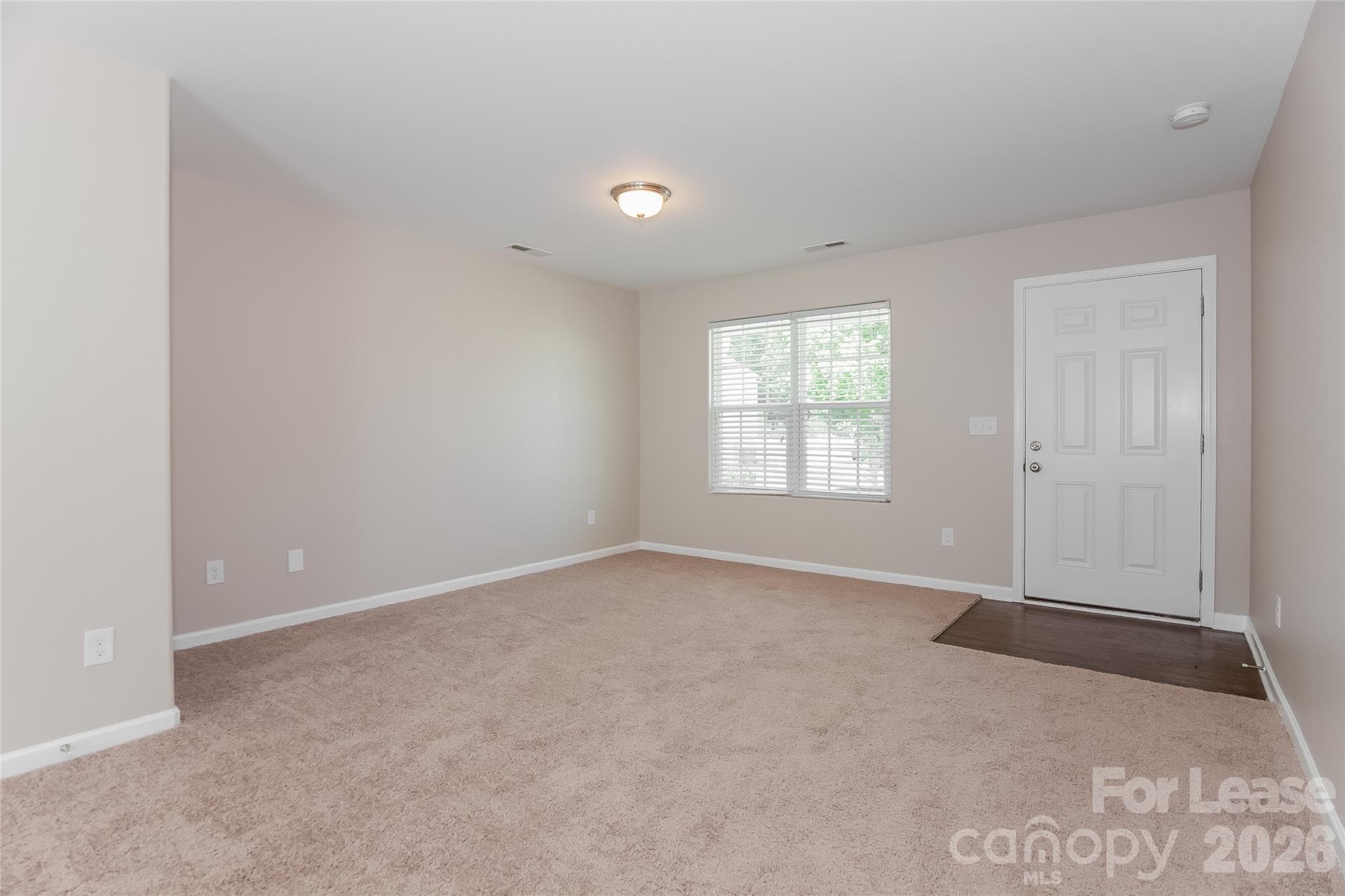 Single Family Residence at 1605 Allegheny Drive, Gastonia, photo 4 of 15