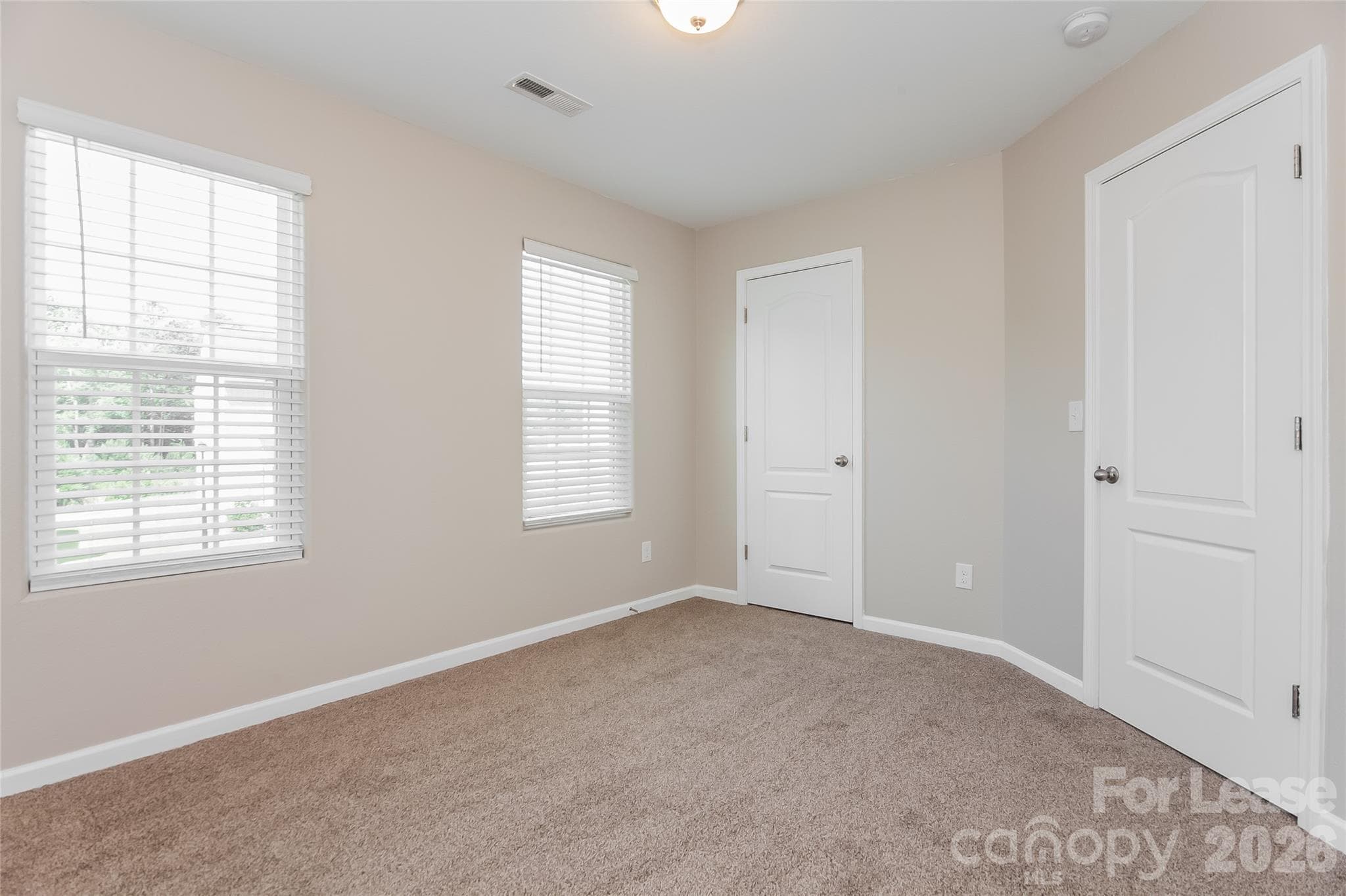 Single Family Residence at 1605 Allegheny Drive, Gastonia, photo 9 of 15