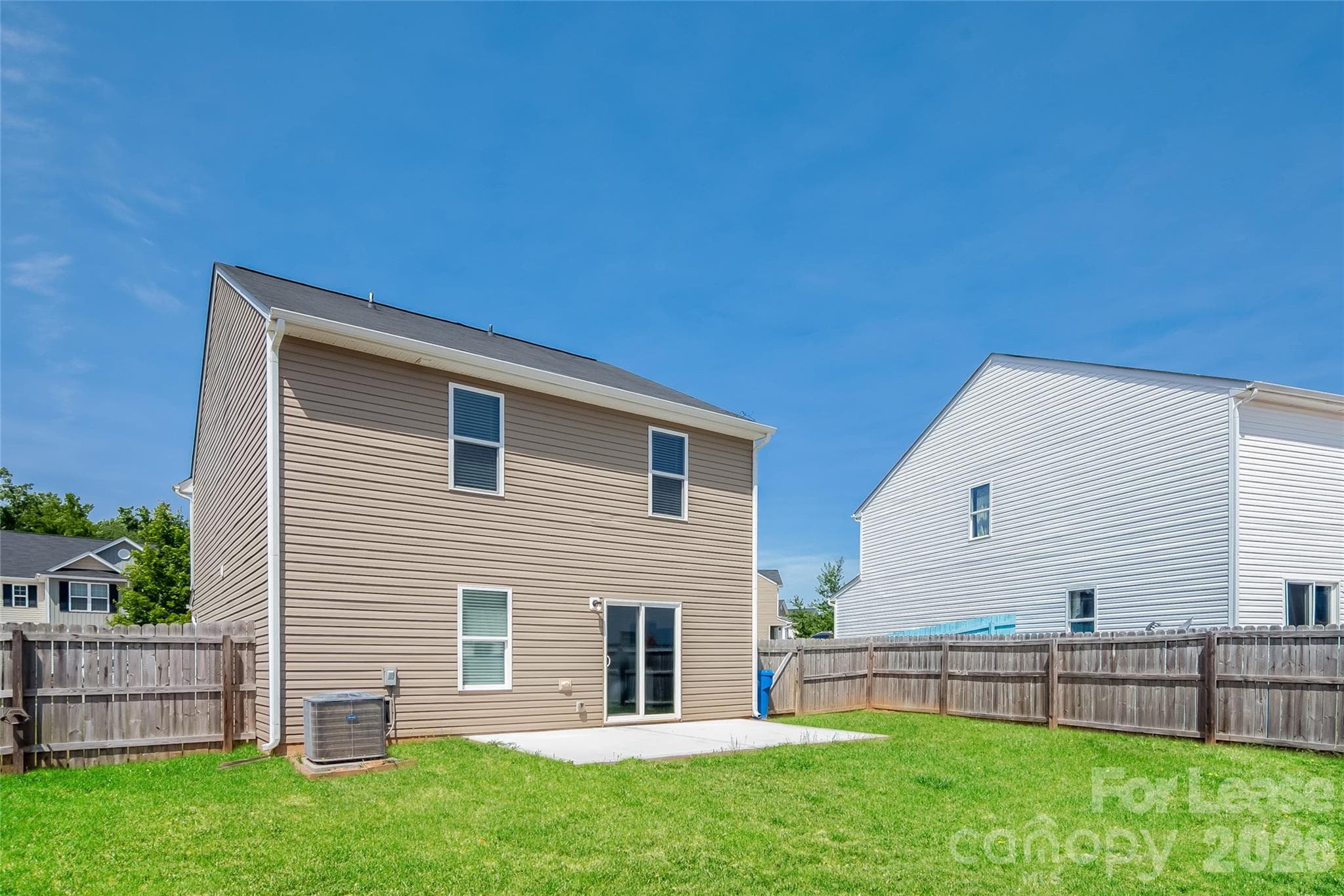 Single Family Residence at 1605 Allegheny Drive, Gastonia, photo 14 of 15