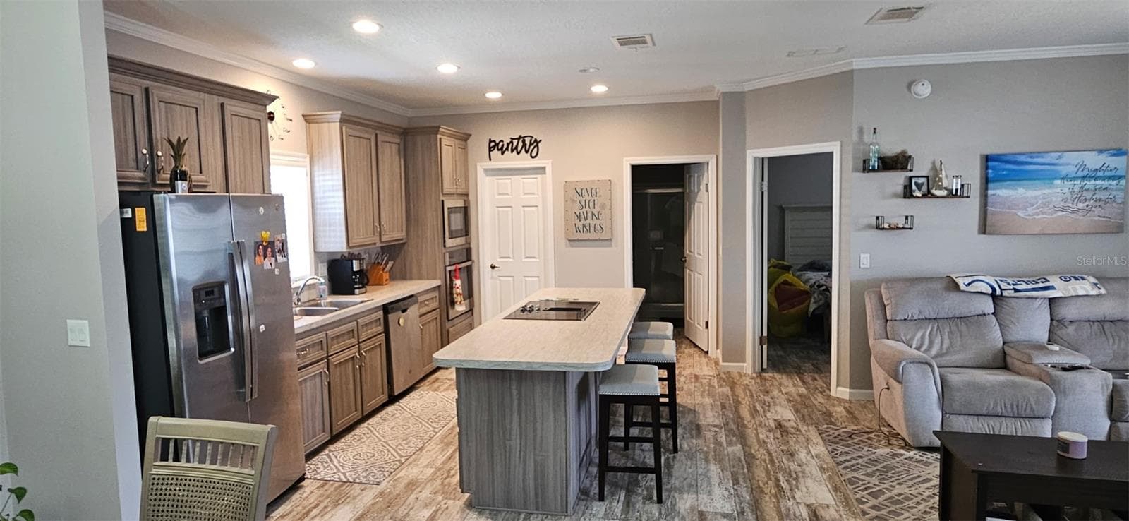 Kitchen and Living Room - 5652 HOLIDAY PARK BLVD, NORTH PORT