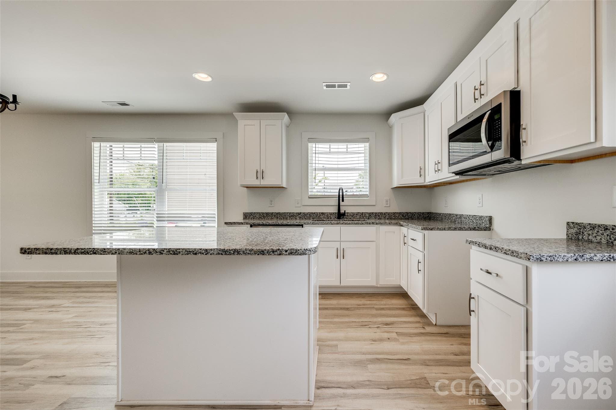 Single Family Residence at 2336 West Boulevard, Charlotte, photo 7 of 17