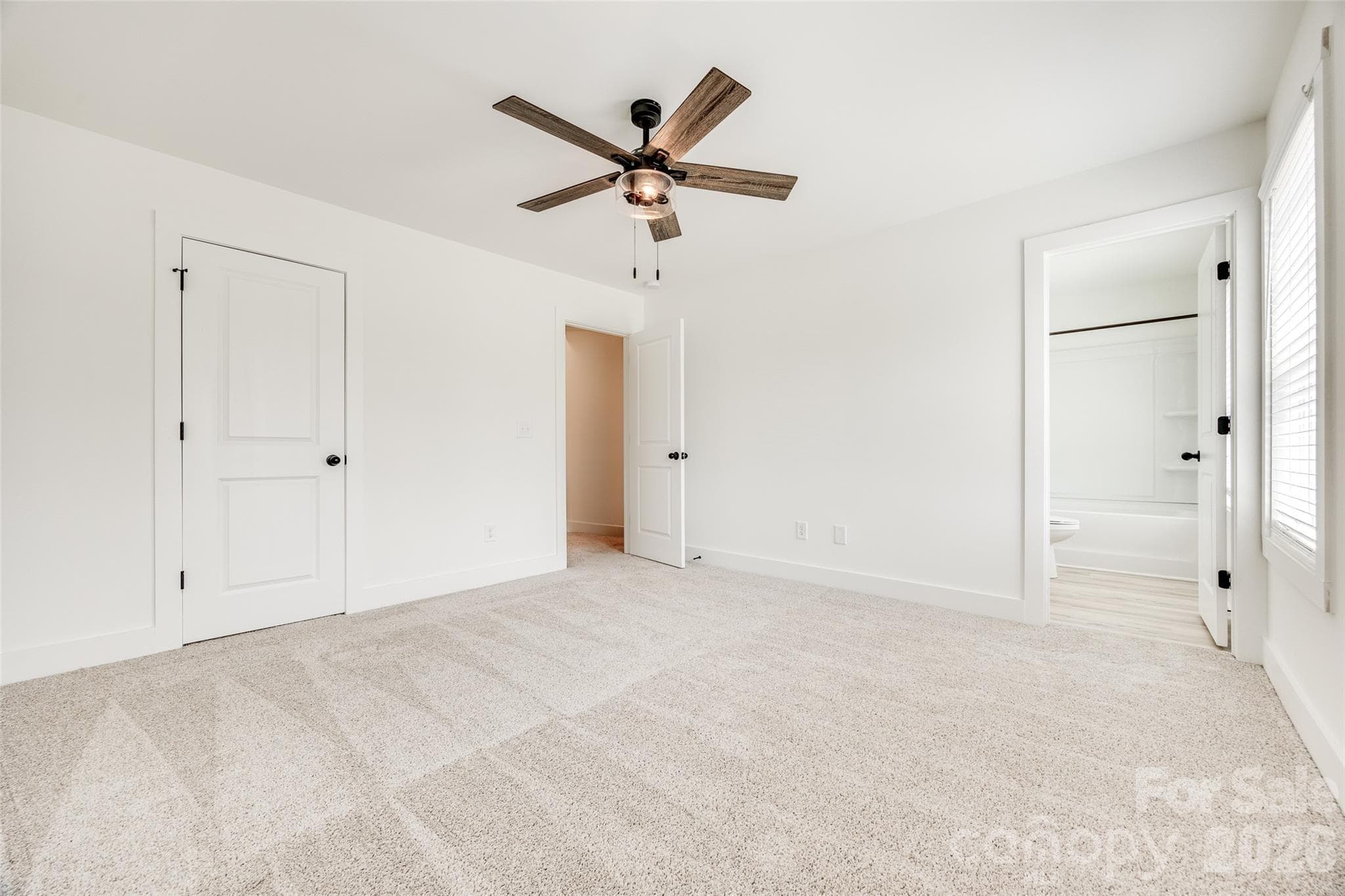 Single Family Residence at 2336 West Boulevard, Charlotte, photo 13 of 17