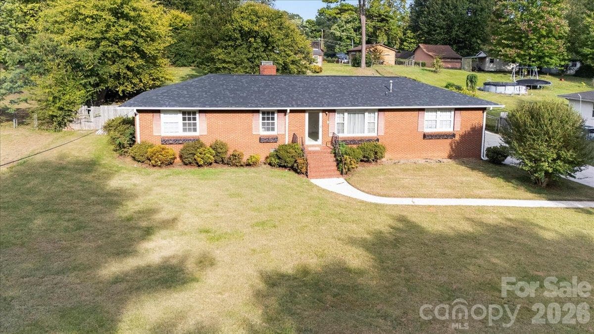 Front - 6324 Elmwood Circle, Charlotte