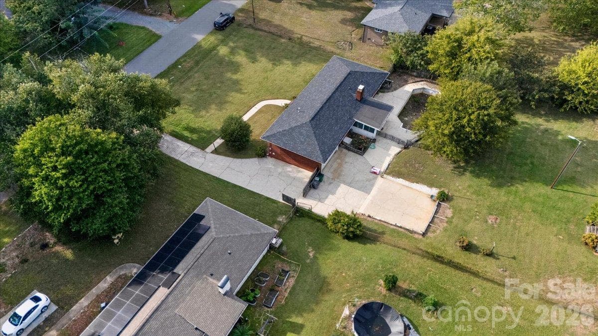 Drone - 6324 Elmwood Circle, Charlotte