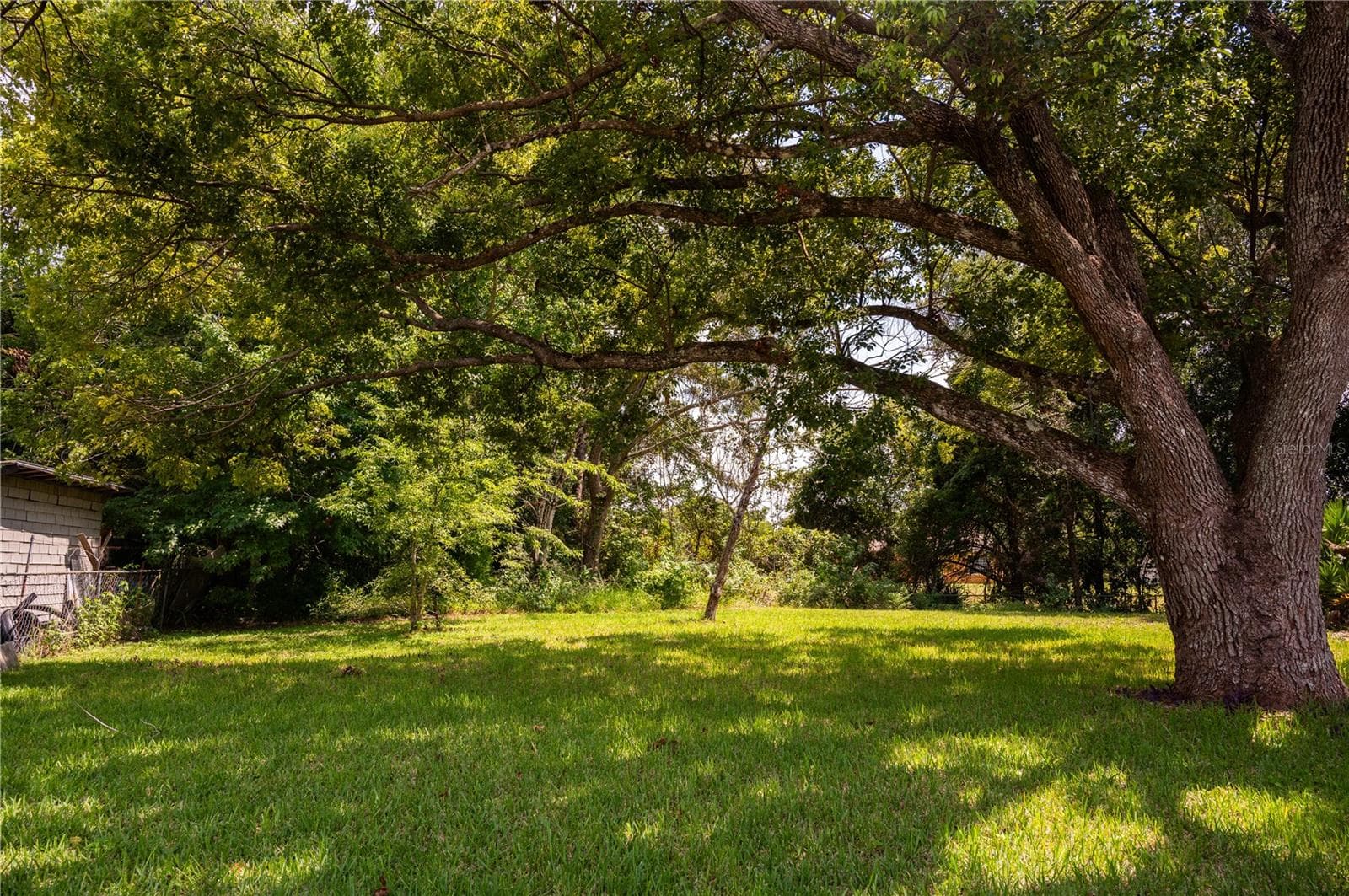 Exceptionally large lot (.39ac), rarely available in Palm Coast—especially at this price. This property features a scenic backdrop against a peaceful creek and a fully fenced backyard for added privacy and security. - 57 FORRESTER PL, PALM COAST