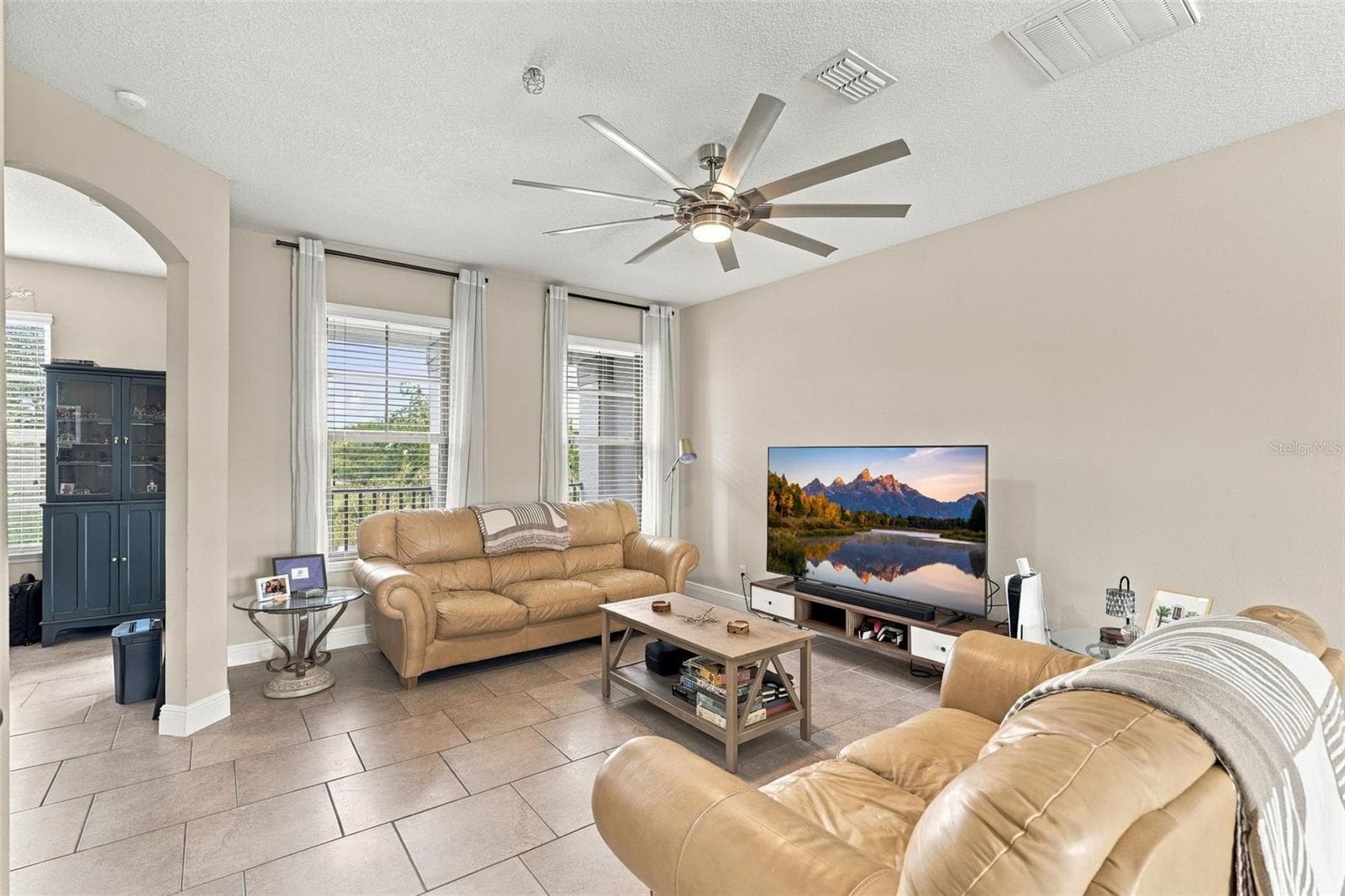 Townhouse at 10818 SUNSET RIDGE LN, ORLANDO, photo 15 of 39
