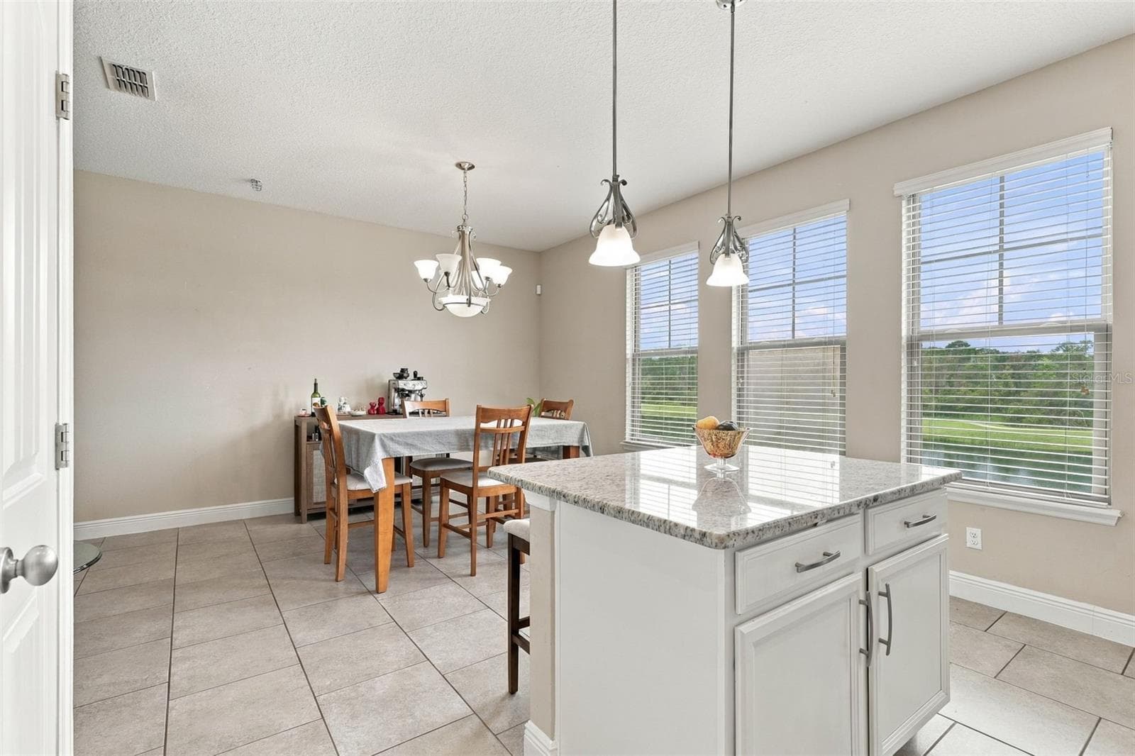 Townhouse at 10818 SUNSET RIDGE LN, ORLANDO, photo 25 of 39