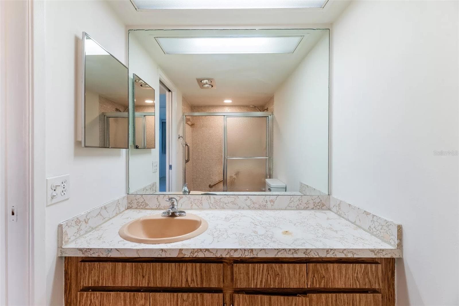 Bathroom 1 - 605 OAKS DR #607, POMPANO BEACH