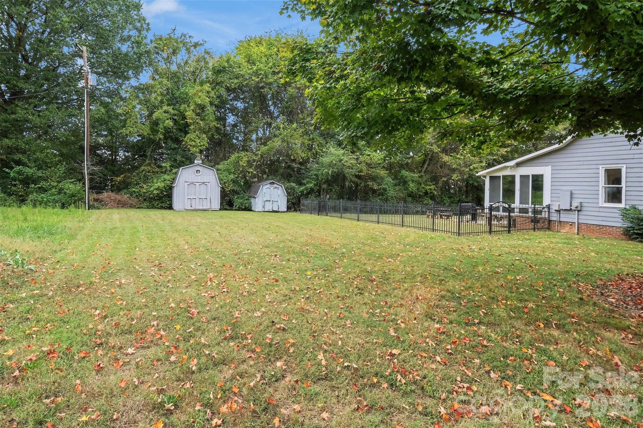 Single Family Residence at 1617 Lawing Road, Charlotte, photo 26 of 35