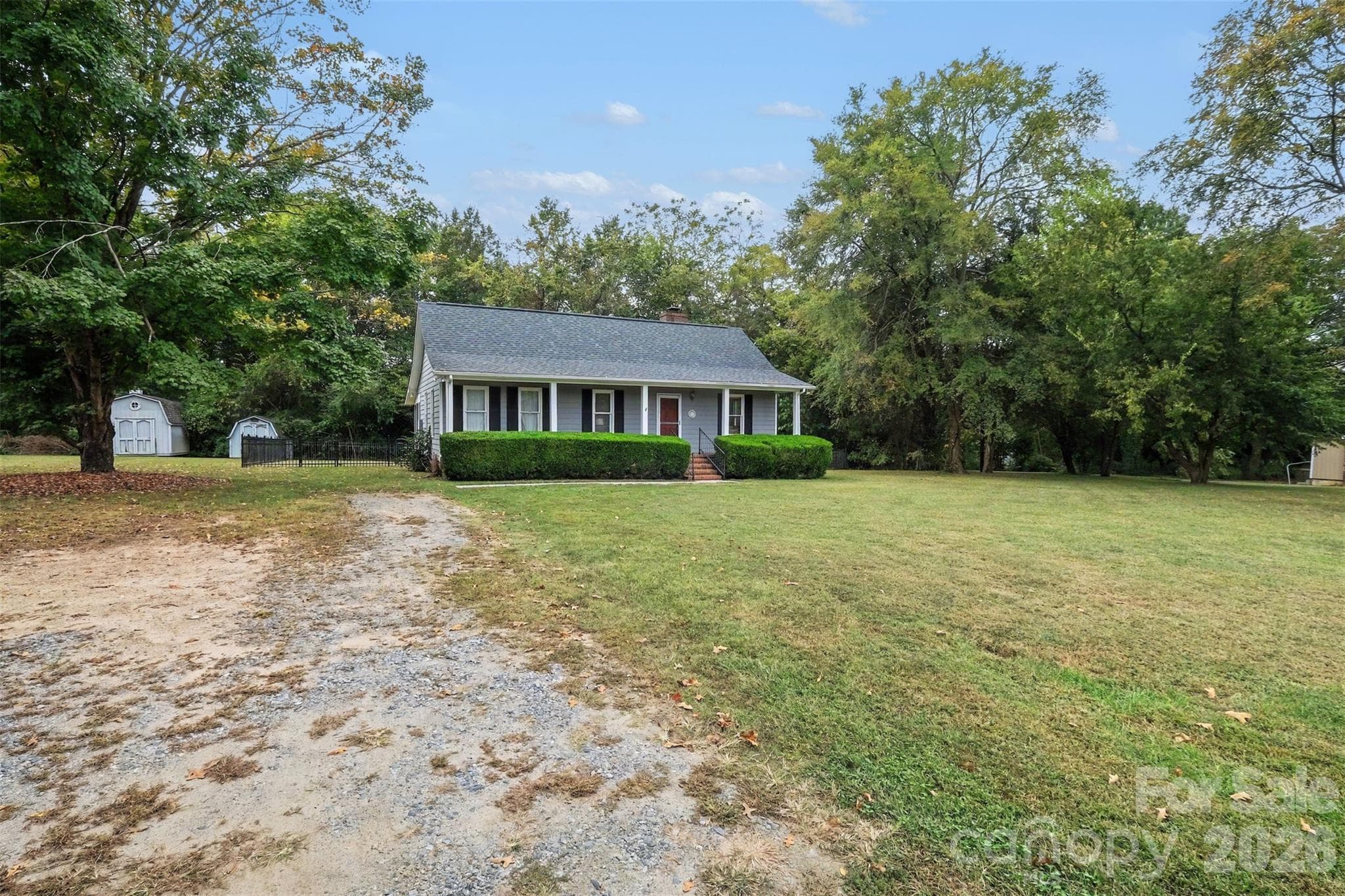 Single Family Residence at 1617 Lawing Road, Charlotte, photo 29 of 35