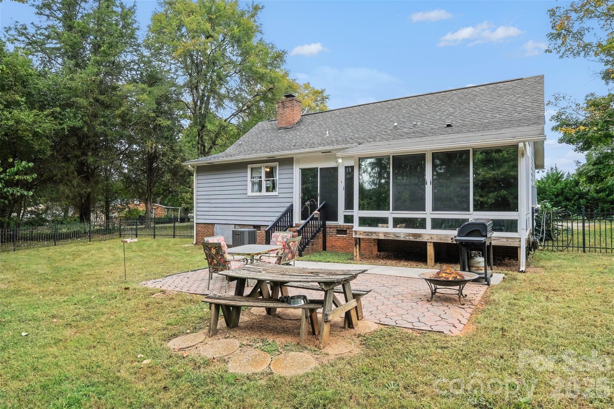 Single Family Residence at 1617 Lawing Road, Charlotte, photo 31 of 35