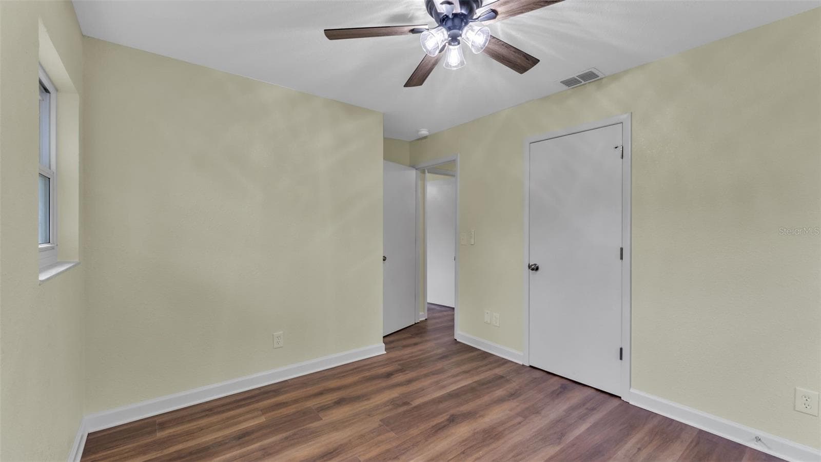 Single Family Residence at 6000 CREWS LAKE RD, LAKELAND, photo 19 of 31