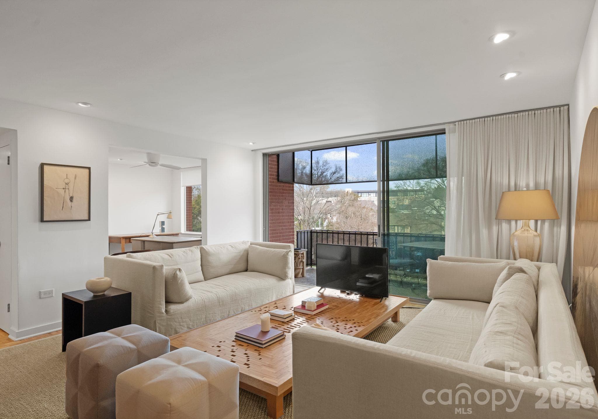 Condominium at 1300 Queens Road, Charlotte, photo 23 of 37