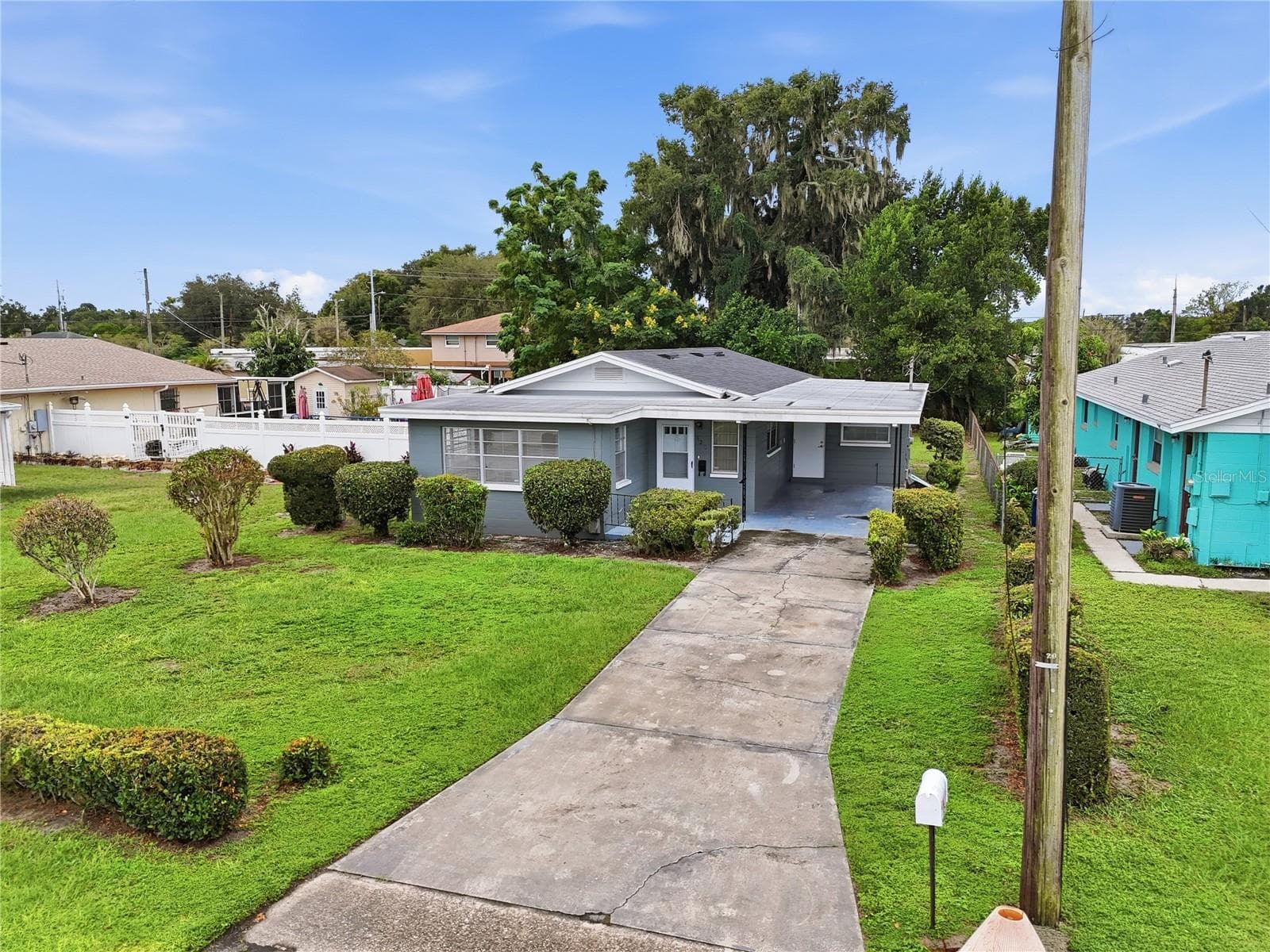 Front Aerial - 420 AVENUE U NE, WINTER HAVEN