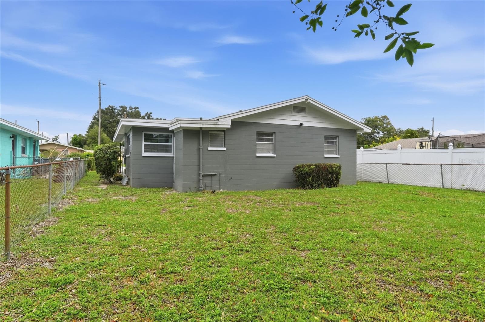 Back view - 420 AVENUE U NE, WINTER HAVEN