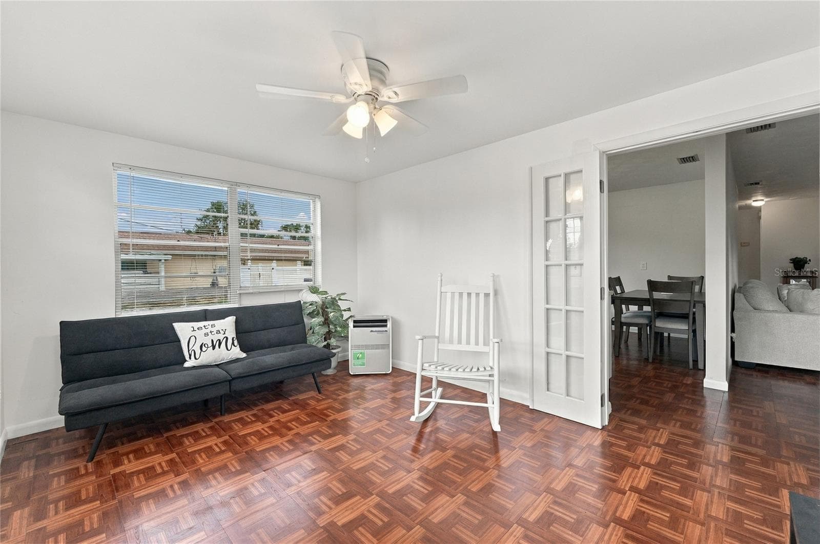 Florida room - 420 AVENUE U NE, WINTER HAVEN