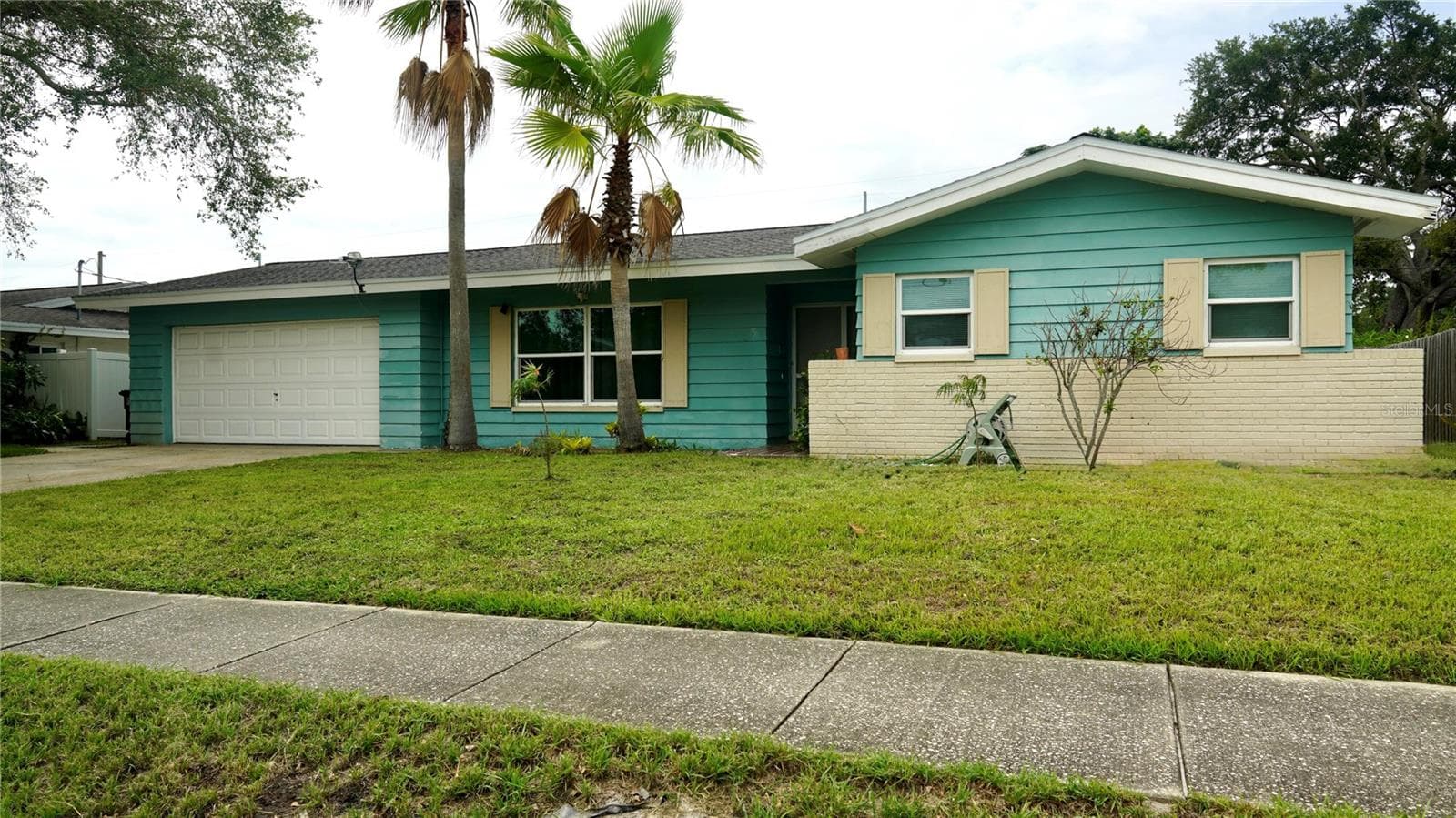 Single Family Residence at 1750 GREAT BRIKHILL RD, CLEARWATER, photo 2 of 16