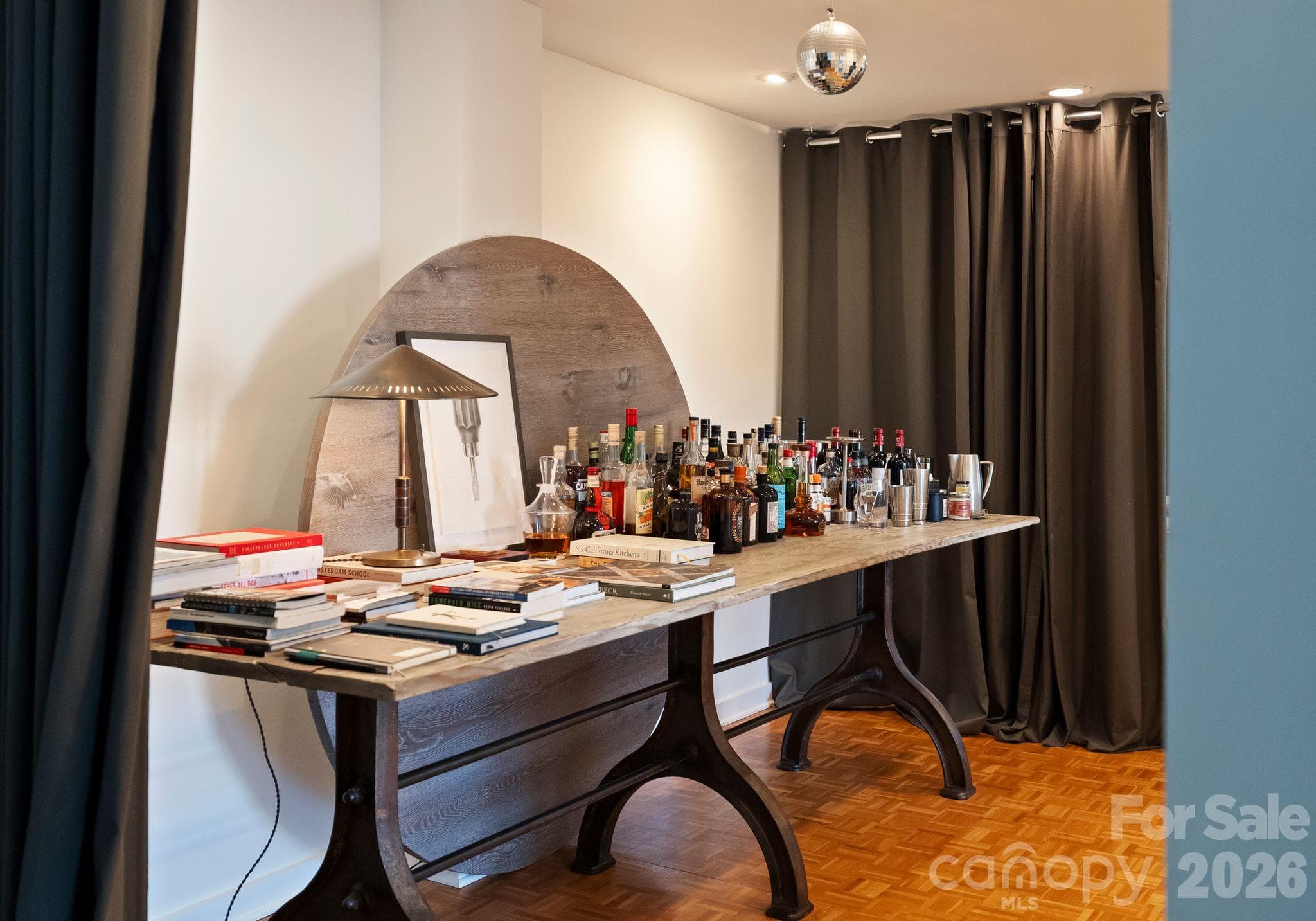 Condominium at 1300 Queens Road, Charlotte, photo 22 of 37