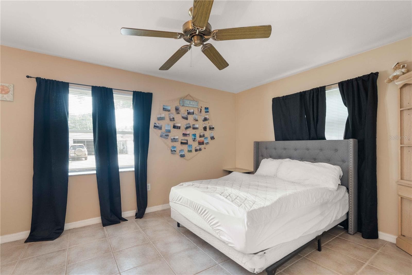 Single Family Residence at 7735 HAWTHORN DR, PORT RICHEY, photo 10 of 19