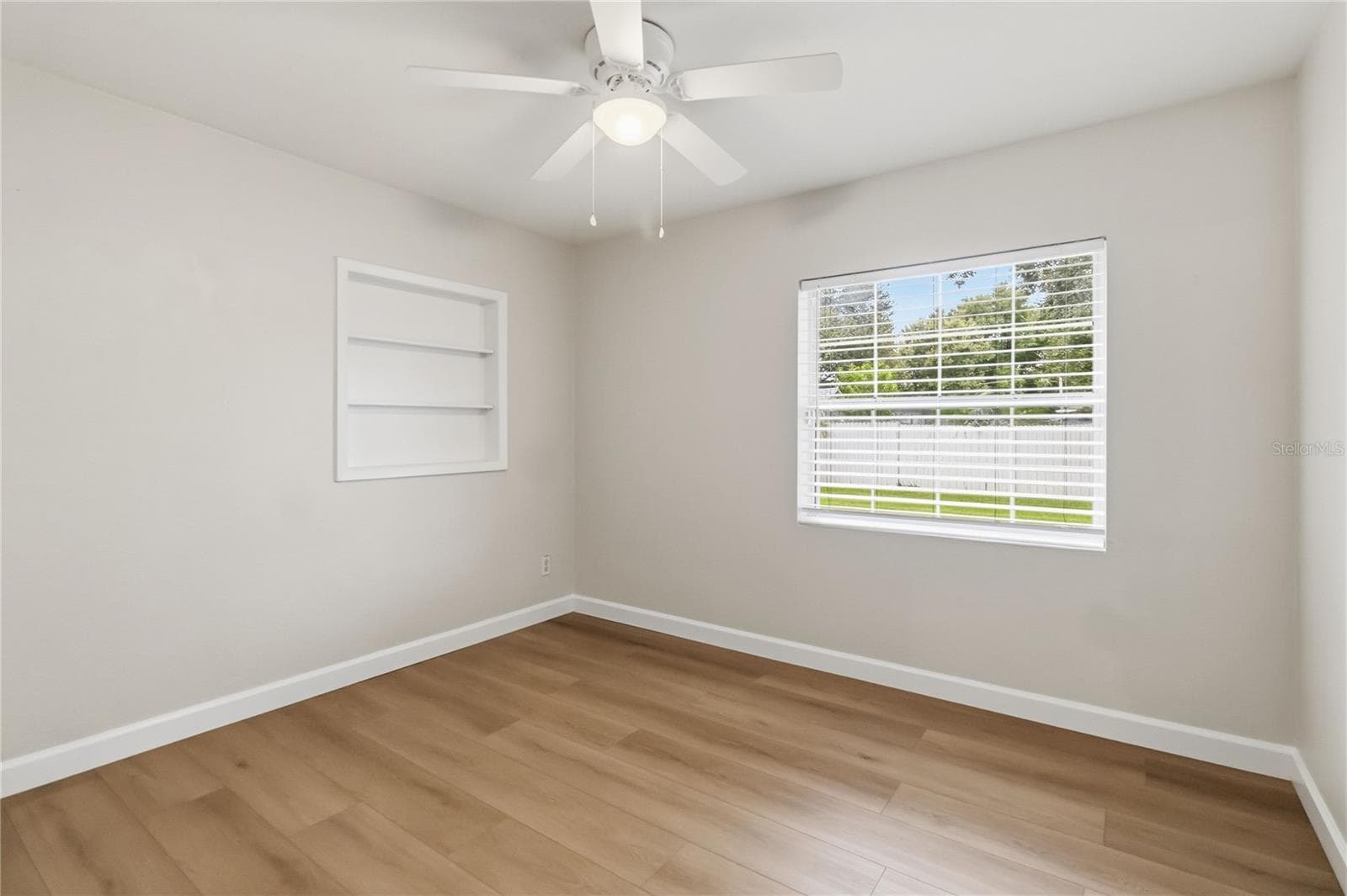Bedroom 3 has a nice window, for enjoying lovely sundowns but no hot sunlight shining thru - 7040 LAKE DR, ORLANDO