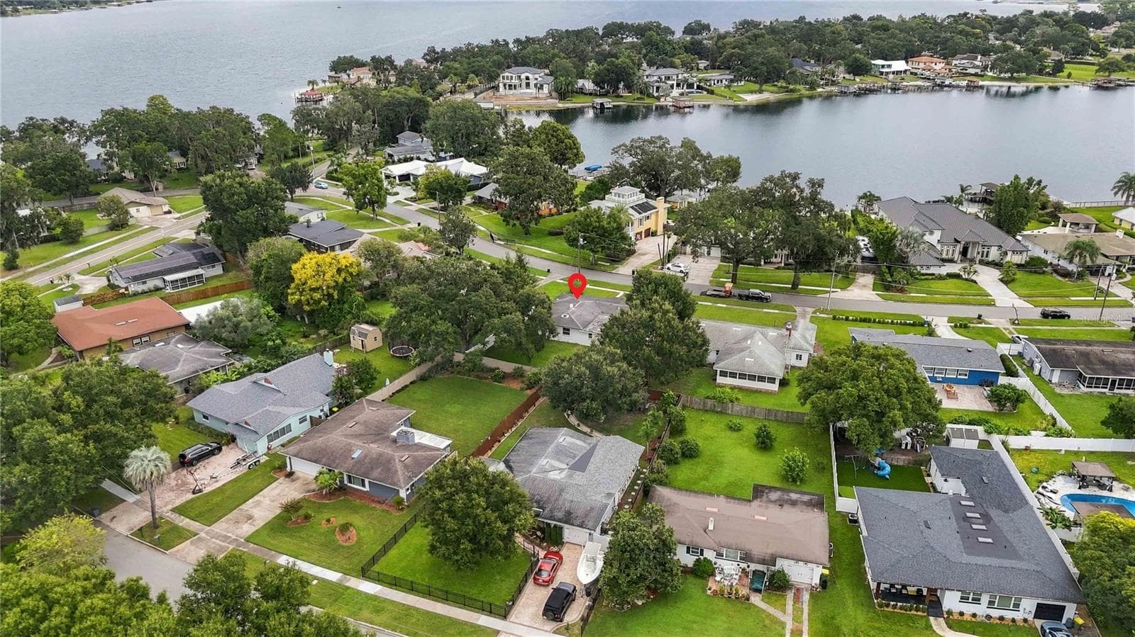 Great location to Lake Conway - 7040 LAKE DR, ORLANDO