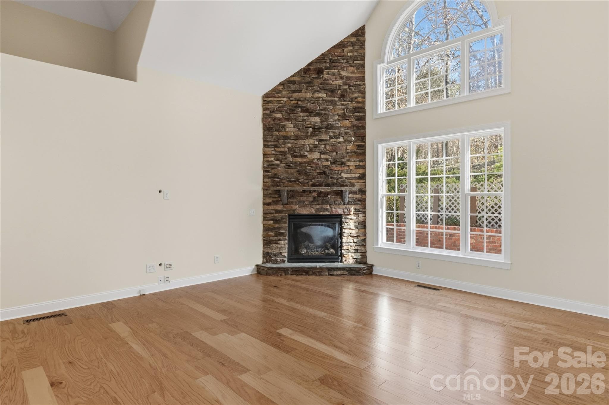 Single Family Residence at 1391 Somerset Cove Drive, Winston Salem, photo 11 of 42