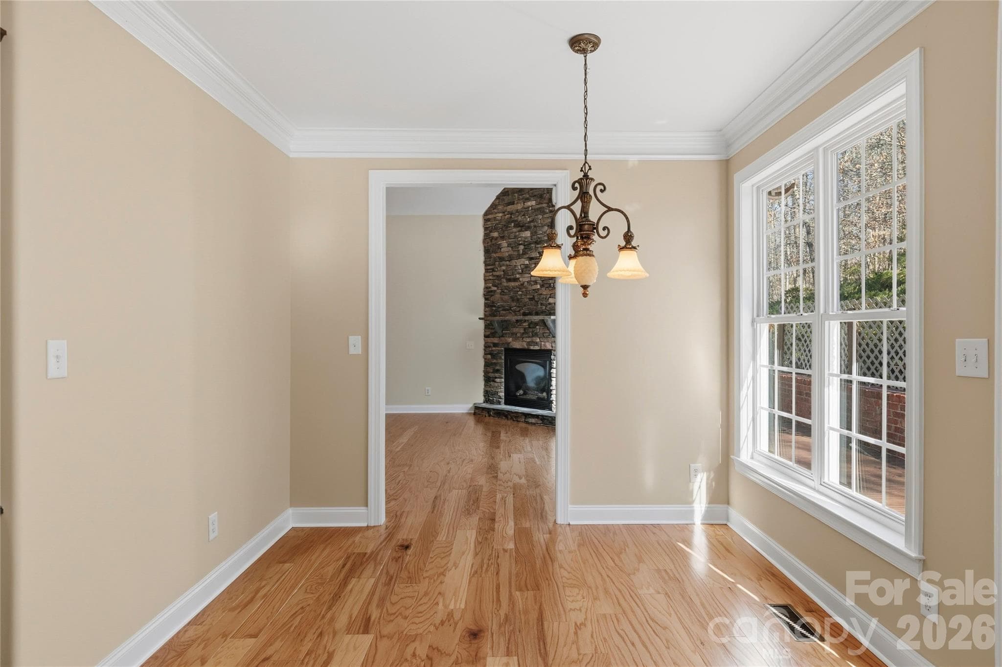 Single Family Residence at 1391 Somerset Cove Drive, Winston Salem, photo 17 of 42