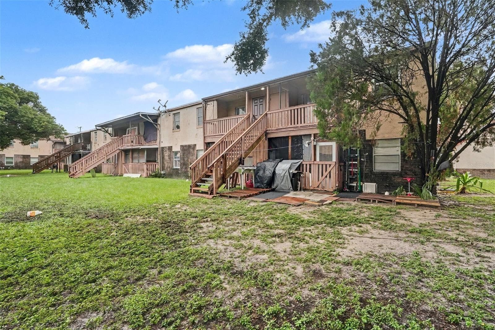 Condominium at 305 E WELLINGTON CT #64, TAMPA, photo 14 of 15